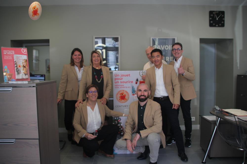 l'équipe de l'agence Saint Marc Immobilier