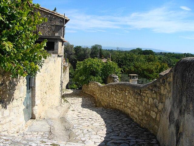 Villeneuve-lès-Avignon - Immobilier - CENTURY 21 Saint-Marc Immobilier - Rue_de_la_Pente_Rapide