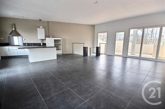 maison à vendre - 5 pièces - 140.0 m2 - AVIGNON - 84 - PROVENCE-ALPES-COTE-D-AZUR - Century 21 Saint Marc Immobilier maison à vendre - 5 pièces - 140.0 m2 - AVIGNON - 84 - PROVENCE-ALPES-COTE-D-AZUR - Century 21 Saint Marc Immobilier