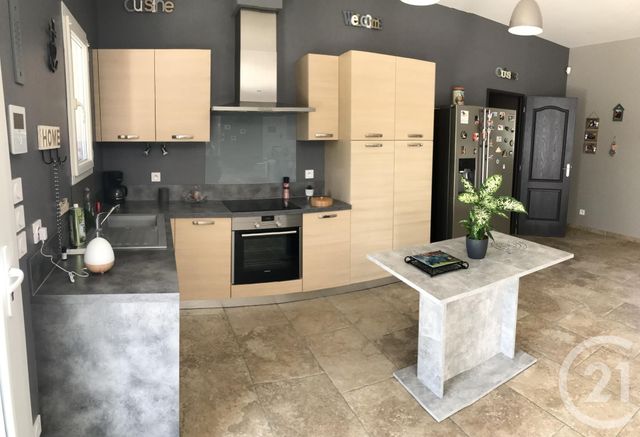 Afficher la photo en grand maison à vendre - 6 pièces - 163.37 m2 - EYRAGUES - 13 - PROVENCE-ALPES-COTE-D-AZUR - Century 21 Saint Marc Immobilier