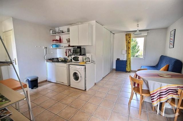 Afficher la photo en grand Appartement T1 à louer - 1 pièce - 27.55 m2 - AVIGNON - 84 - PROVENCE-ALPES-COTE-D-AZUR - Century 21 Saint Marc Immobilier