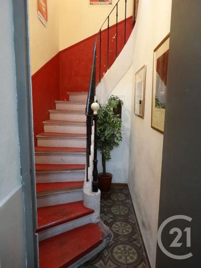 Afficher la photo en grand Appartement F2 à louer - 2 pièces - 30.0 m2 - AVIGNON - 84 - PROVENCE-ALPES-COTE-D-AZUR - Century 21 Saint Marc Immobilier