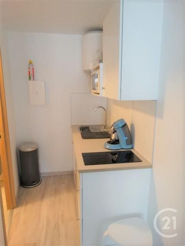 Afficher la photo en grand Appartement F1 à louer - 1 pièce - 16.51 m2 - AVIGNON - 84 - PROVENCE-ALPES-COTE-D-AZUR - Century 21 Saint Marc Immobilier