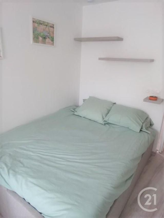 Afficher la photo en grand Appartement F1 à louer - 1 pièce - 16.51 m2 - AVIGNON - 84 - PROVENCE-ALPES-COTE-D-AZUR - Century 21 Saint Marc Immobilier