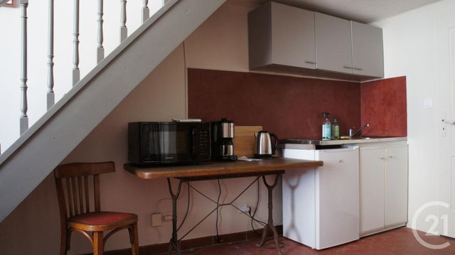 Afficher la photo en grand Appartement F2 à louer - 2 pièces - 30.0 m2 - AVIGNON - 84 - PROVENCE-ALPES-COTE-D-AZUR - Century 21 Saint Marc Immobilier