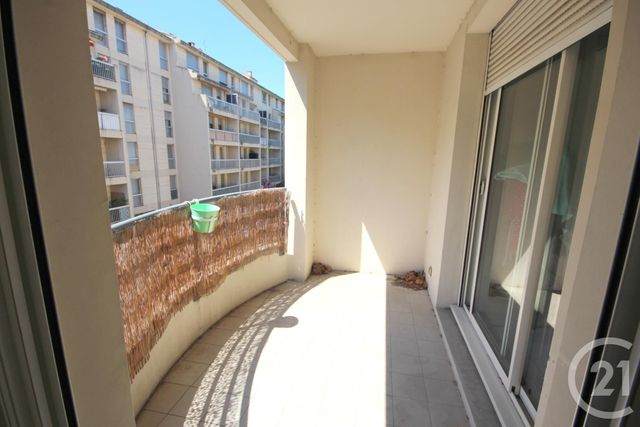 Afficher la photo en grand Appartement T2 à louer - 2 pièces - 38.92 m2 - AVIGNON - 84 - PROVENCE-ALPES-COTE-D-AZUR - Century 21 Saint Marc Immobilier