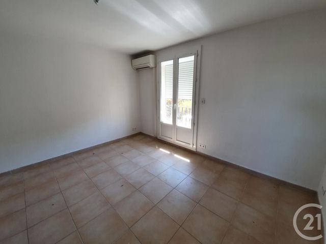 Afficher la photo en grand Appartement F3 à louer - 3 pièces - 58.0 m2 - MONTFAVET - 84 - PROVENCE-ALPES-COTE-D-AZUR - Century 21 Saint Marc Immobilier