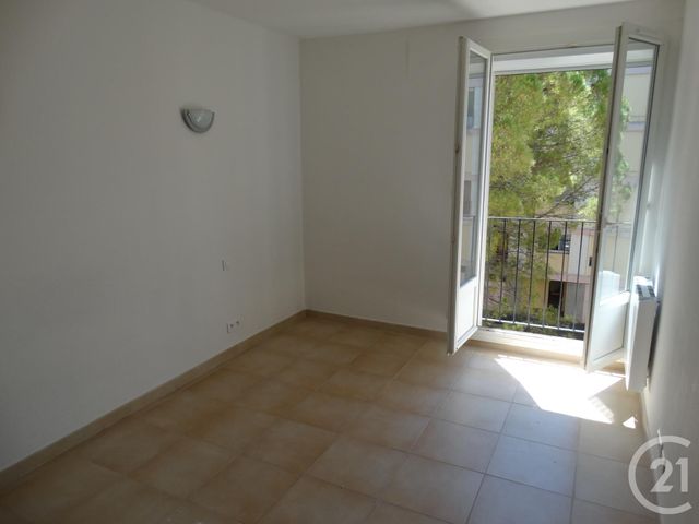 Afficher la photo en grand Appartement F3 à louer - 3 pièces - 58.0 m2 - MONTFAVET - 84 - PROVENCE-ALPES-COTE-D-AZUR - Century 21 Saint Marc Immobilier