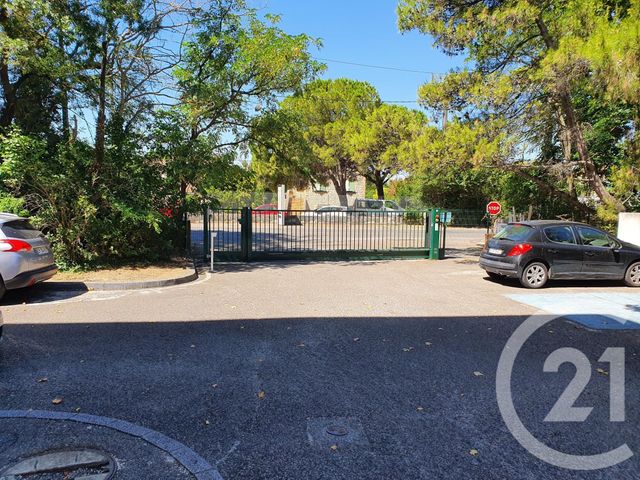 Afficher la photo en grand Appartement F3 à louer - 3 pièces - 58.0 m2 - MONTFAVET - 84 - PROVENCE-ALPES-COTE-D-AZUR - Century 21 Saint Marc Immobilier
