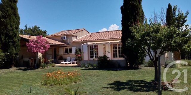 Afficher la photo en grand maison à vendre - 5 pièces - 121.78 m2 - ST SATURNIN LES AVIGNON - 84 - PROVENCE-ALPES-COTE-D-AZUR - Century 21 Saint Marc Immobilier