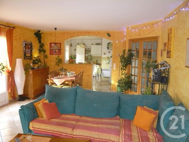 Afficher la photo en grand maison à vendre - 5 pièces - 121.78 m2 - ST SATURNIN LES AVIGNON - 84 - PROVENCE-ALPES-COTE-D-AZUR - Century 21 Saint Marc Immobilier