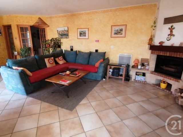 Afficher la photo en grand maison à vendre - 5 pièces - 121.78 m2 - ST SATURNIN LES AVIGNON - 84 - PROVENCE-ALPES-COTE-D-AZUR - Century 21 Saint Marc Immobilier
