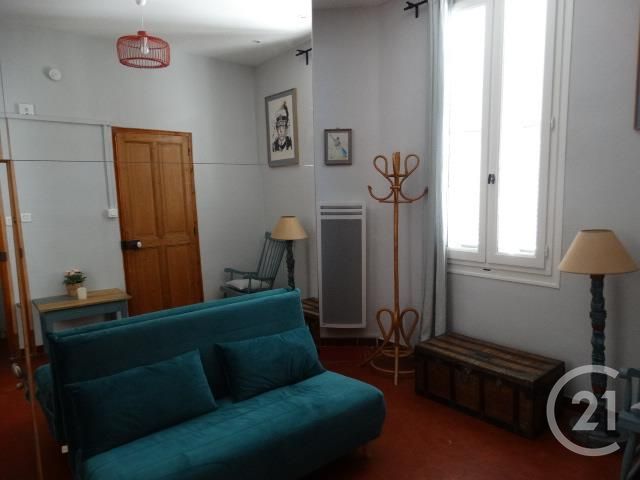 Appartement F2 à louer - 2 pièces - 30.0 m2 - AVIGNON - 84 - PROVENCE-ALPES-COTE-D-AZUR - Century 21 Saint Marc Immobilier