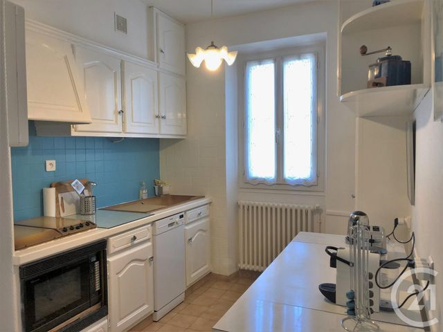 Appartement T3 à louer - 3 pièces - 50.0 m2 - AVIGNON - 84 - PROVENCE-ALPES-COTE-D-AZUR - Century 21 Saint Marc Immobilier