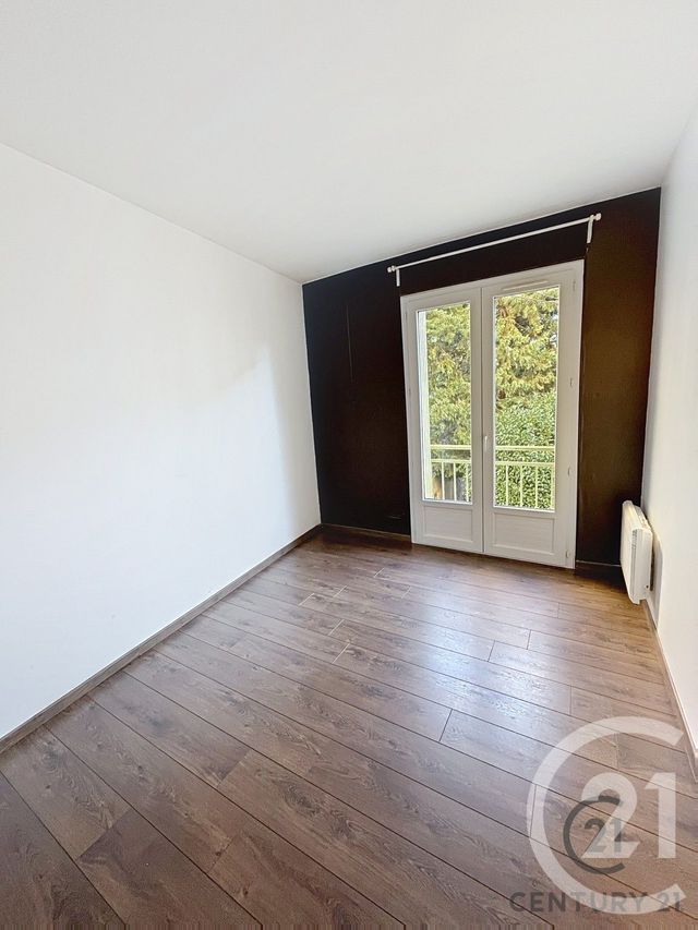 Appartement T3 à vendre - 3 pièces - 71.21 m2 - VILLENEUVE LES AVIGNON - 30 - LANGUEDOC-ROUSSILLON - Century 21 Saint Marc Immobilier