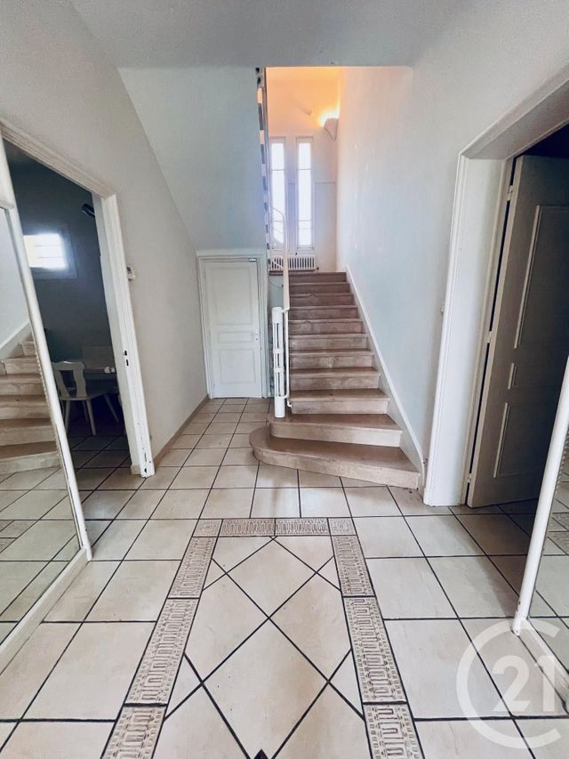 maison à vendre - 7 pièces - 256.0 m2 - VILLENEUVE LES AVIGNON - 30 - LANGUEDOC-ROUSSILLON - Century 21 Saint Marc Immobilier