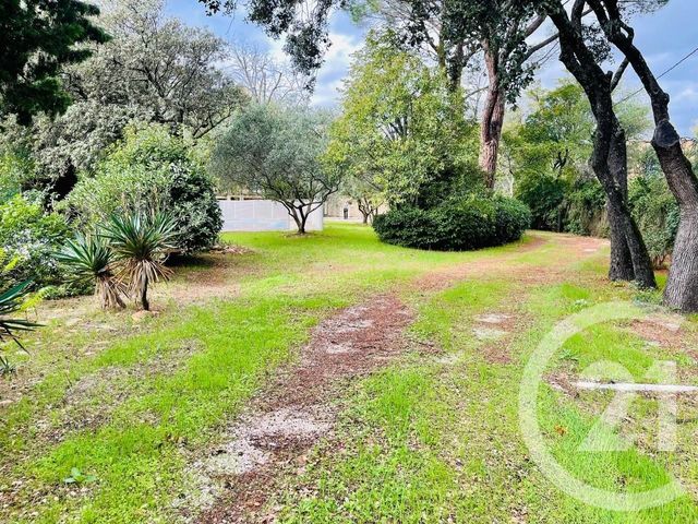 maison à vendre - 7 pièces - 256.0 m2 - VILLENEUVE LES AVIGNON - 30 - LANGUEDOC-ROUSSILLON - Century 21 Saint Marc Immobilier