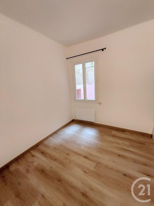 Appartement T2 à louer - 2 pièces - 27.7 m2 - AVIGNON - 84 - PROVENCE-ALPES-COTE-D-AZUR - Century 21 Saint Marc Immobilier