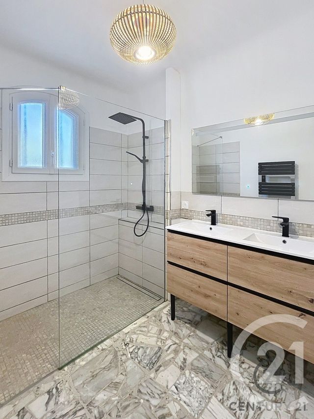 maison à louer - 4 pièces - 96.28 m2 - LES ANGLES - 30 - LANGUEDOC-ROUSSILLON - Century 21 Saint Marc Immobilier