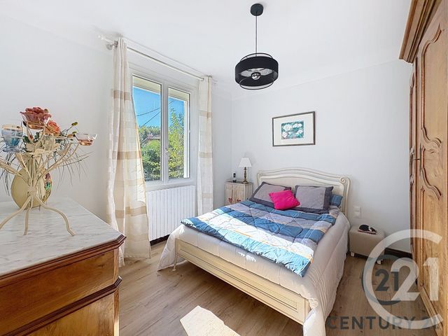 maison à vendre - 5 pièces - 110.0 m2 - VILLENEUVE LES AVIGNON - 30 - LANGUEDOC-ROUSSILLON - Century 21 Saint Marc Immobilier