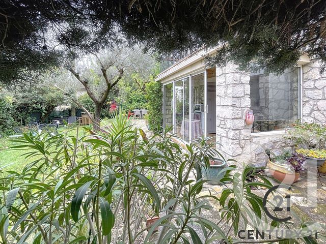 maison à vendre - 5 pièces - 110.0 m2 - VILLENEUVE LES AVIGNON - 30 - LANGUEDOC-ROUSSILLON - Century 21 Saint Marc Immobilier