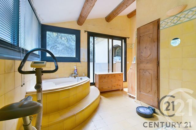 maison à vendre - 8 pièces - 266.0 m2 - VILLENEUVE LES AVIGNON - 30 - LANGUEDOC-ROUSSILLON - Century 21 Saint Marc Immobilier