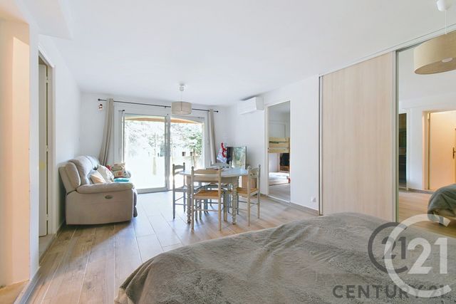 maison à vendre - 8 pièces - 266.0 m2 - VILLENEUVE LES AVIGNON - 30 - LANGUEDOC-ROUSSILLON - Century 21 Saint Marc Immobilier