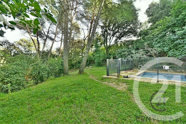 maison à vendre - 8 pièces - 266.0 m2 - VILLENEUVE LES AVIGNON - 30 - LANGUEDOC-ROUSSILLON - Century 21 Saint Marc Immobilier