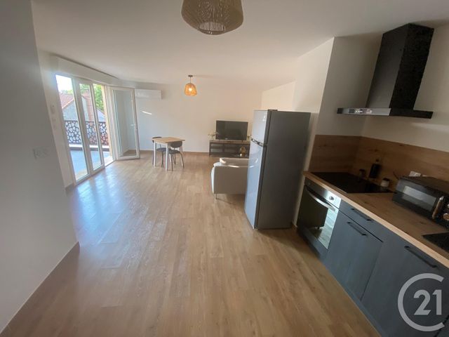Appartement F2 à louer - 2 pièces - 48.36 m2 - AVIGNON - 84 - PROVENCE-ALPES-COTE-D-AZUR - Century 21 Saint Marc Immobilier