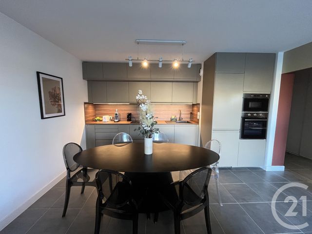 Appartement F3 à louer - 3 pièces - 63.5 m2 - VILLENEUVE LES AVIGNON - 30 - LANGUEDOC-ROUSSILLON - Century 21 Saint Marc Immobilier