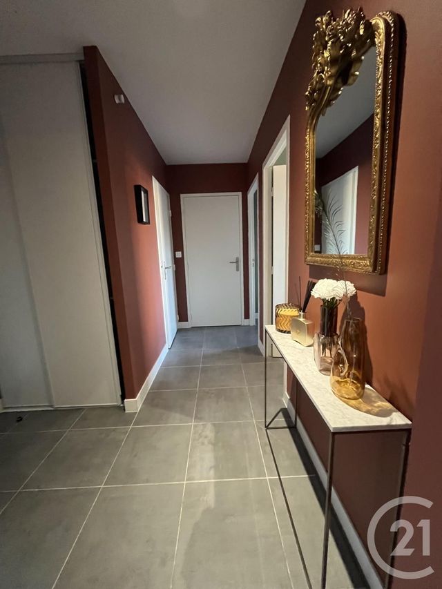 Appartement F3 à louer - 3 pièces - 63.5 m2 - VILLENEUVE LES AVIGNON - 30 - LANGUEDOC-ROUSSILLON - Century 21 Saint Marc Immobilier