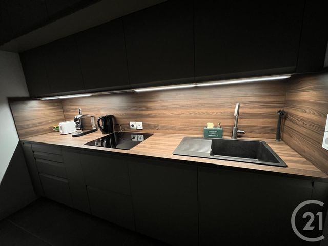 Appartement F3 à louer - 3 pièces - 63.5 m2 - VILLENEUVE LES AVIGNON - 30 - LANGUEDOC-ROUSSILLON - Century 21 Saint Marc Immobilier