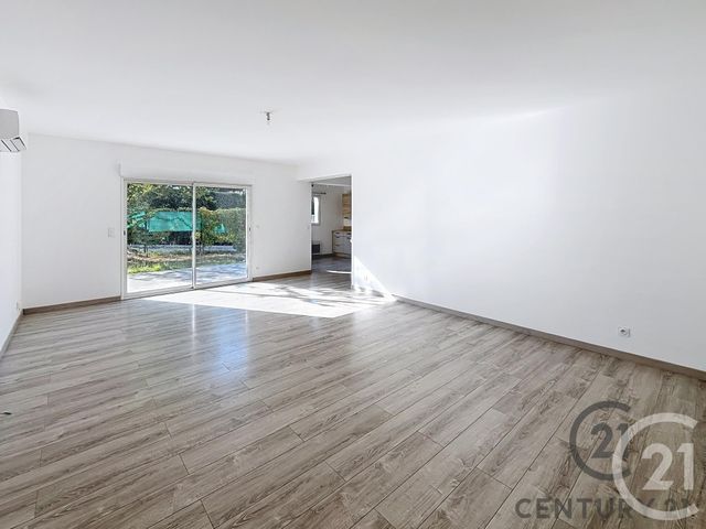 maison à louer - 4 pièces - 121.17 m2 - PUJAUT - 30 - LANGUEDOC-ROUSSILLON - Century 21 Saint Marc Immobilier