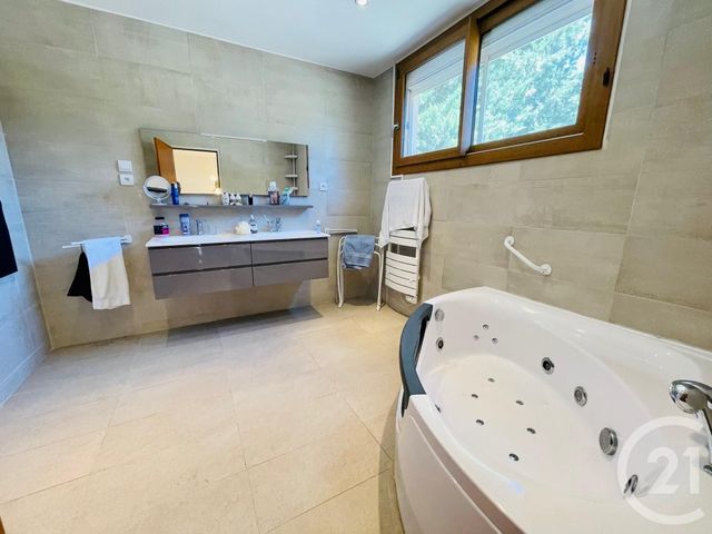 maison à vendre - 6 pièces - 143.49 m2 - VILLENEUVE LES AVIGNON - 30 - LANGUEDOC-ROUSSILLON - Century 21 Saint Marc Immobilier