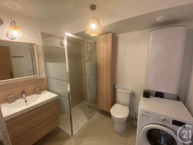 Afficher la photo en grand Appartement F2 à louer - 2 pièces - 48.36 m2 - AVIGNON - 84 - PROVENCE-ALPES-COTE-D-AZUR - Century 21 Saint Marc Immobilier