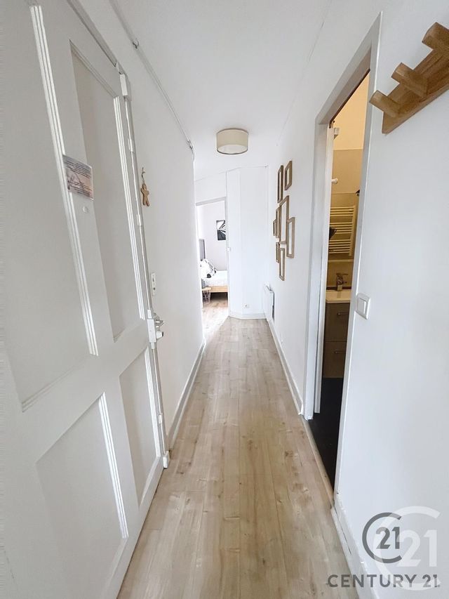 Appartement F2 à louer - 2 pièces - 53.44 m2 - AVIGNON - 84 - PROVENCE-ALPES-COTE-D-AZUR - Century 21 Saint Marc Immobilier