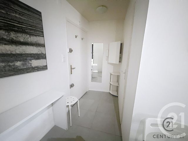 Appartement Studio à louer - 1 pièce - 31.0 m2 - AVIGNON - 84 - PROVENCE-ALPES-COTE-D-AZUR - Century 21 Saint Marc Immobilier