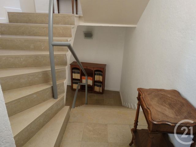 Appartement Studio à louer - 1 pièce - 31.0 m2 - AVIGNON - 84 - PROVENCE-ALPES-COTE-D-AZUR - Century 21 Saint Marc Immobilier