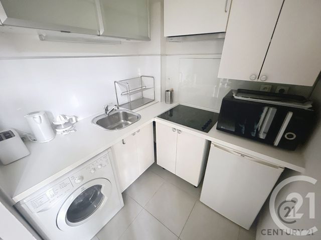 Appartement Studio à louer - 1 pièce - 31.0 m2 - AVIGNON - 84 - PROVENCE-ALPES-COTE-D-AZUR - Century 21 Saint Marc Immobilier