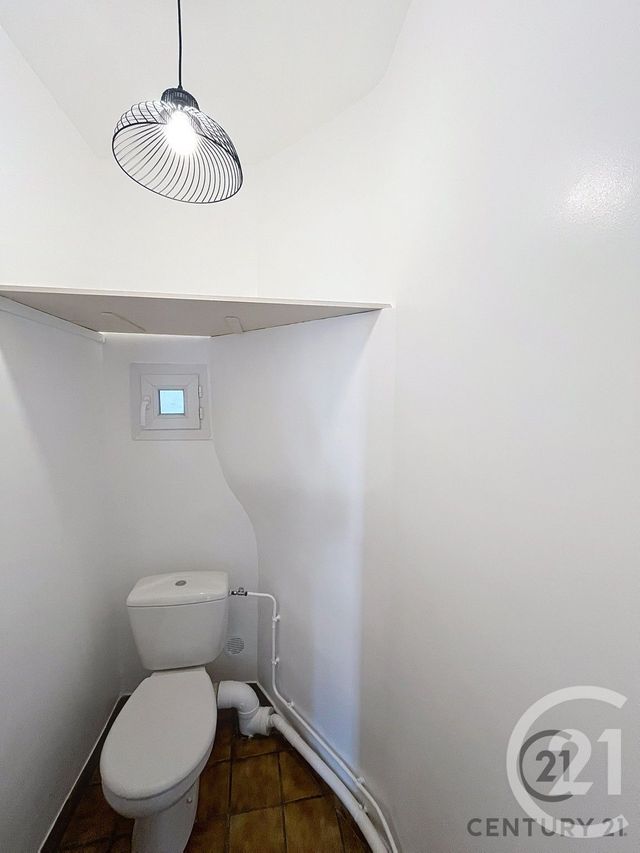 Appartement F2 bis à louer - 2 pièces - 52.77 m2 - AVIGNON - 84 - PROVENCE-ALPES-COTE-D-AZUR - Century 21 Saint Marc Immobilier