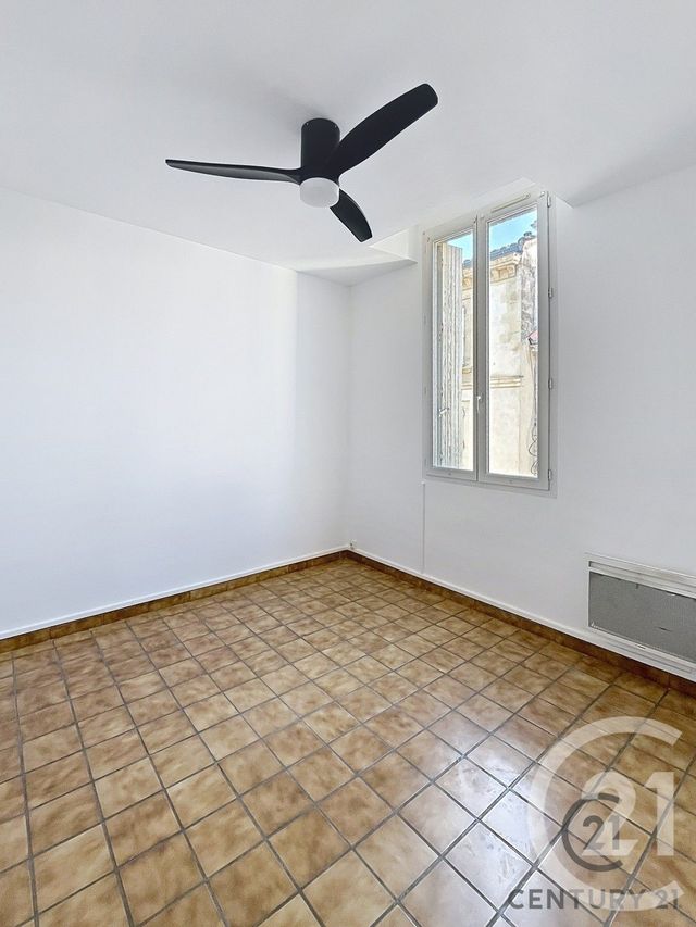 Appartement F2 bis à louer - 2 pièces - 52.77 m2 - AVIGNON - 84 - PROVENCE-ALPES-COTE-D-AZUR - Century 21 Saint Marc Immobilier