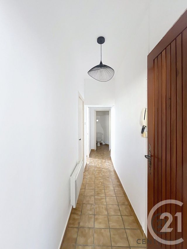 Appartement F2 bis à louer - 2 pièces - 52.77 m2 - AVIGNON - 84 - PROVENCE-ALPES-COTE-D-AZUR - Century 21 Saint Marc Immobilier