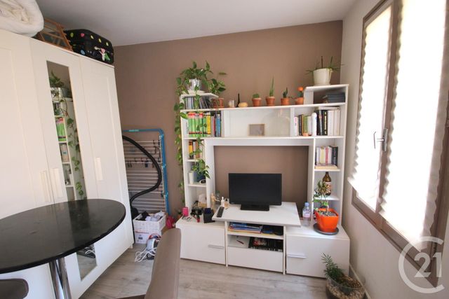 Appartement Studio à louer - 1 pièce - 18.22 m2 - AVIGNON - 84 - PROVENCE-ALPES-COTE-D-AZUR - Century 21 Saint Marc Immobilier