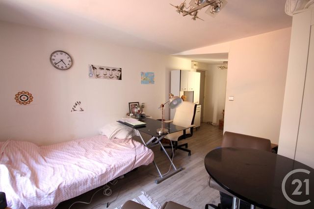 Appartement Studio à louer - 1 pièce - 18.22 m2 - AVIGNON - 84 - PROVENCE-ALPES-COTE-D-AZUR - Century 21 Saint Marc Immobilier