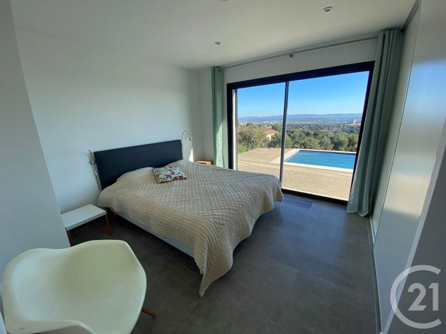 Afficher la photo en grand maison à louer - 5 pièces - 166.57 m2 - VILLENEUVE LES AVIGNON - 30 - LANGUEDOC-ROUSSILLON - Century 21 Saint Marc Immobilier