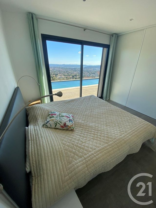 Afficher la photo en grand maison à louer - 5 pièces - 166.57 m2 - VILLENEUVE LES AVIGNON - 30 - LANGUEDOC-ROUSSILLON - Century 21 Saint Marc Immobilier