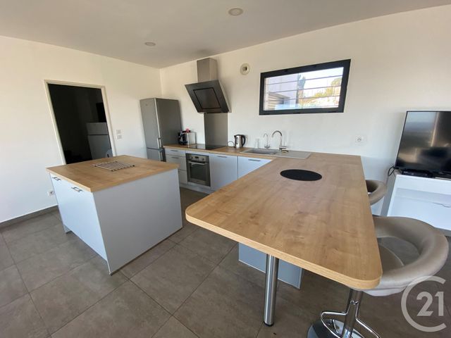 Afficher la photo en grand maison à louer - 5 pièces - 166.57 m2 - VILLENEUVE LES AVIGNON - 30 - LANGUEDOC-ROUSSILLON - Century 21 Saint Marc Immobilier