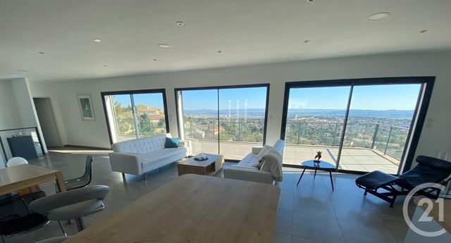 Afficher la photo en grand maison à louer - 5 pièces - 166.57 m2 - VILLENEUVE LES AVIGNON - 30 - LANGUEDOC-ROUSSILLON - Century 21 Saint Marc Immobilier