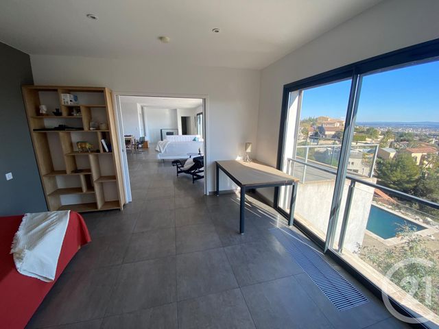 Afficher la photo en grand maison à louer - 5 pièces - 166.57 m2 - VILLENEUVE LES AVIGNON - 30 - LANGUEDOC-ROUSSILLON - Century 21 Saint Marc Immobilier