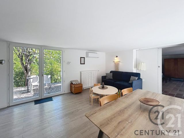 Appartement F2 à louer - 2 pièces - 55.0 m2 - VILLENEUVE LES AVIGNON - 30 - LANGUEDOC-ROUSSILLON - Century 21 Saint Marc Immobilier